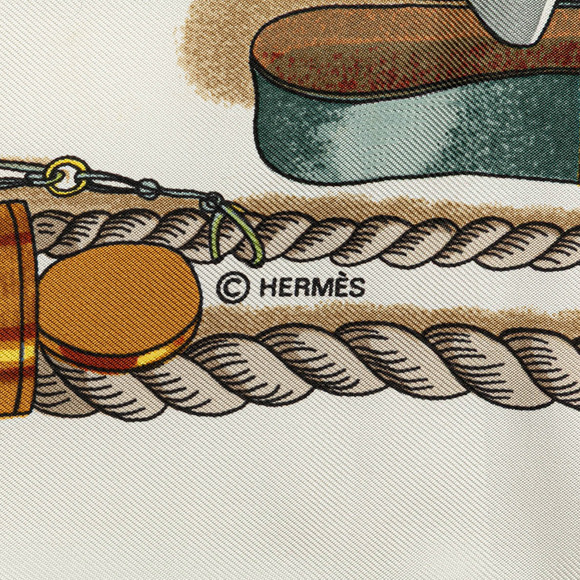 Pre-Loved Hermès Musee Silk Scarf - Picture 3 of 6